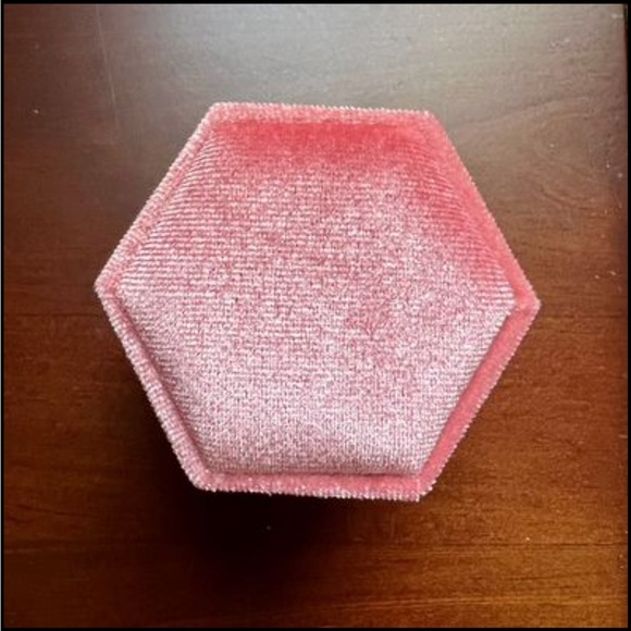 Velvet Jewelry Box(es) - Picture 2 of 3